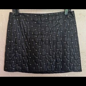 Alice & Olivia Black leather mini skirt  size 4